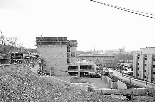 Construction of Chevron Science Center
