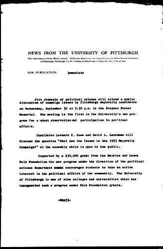 [Pitt Students Attend Public Discussion On Campaign Issues]